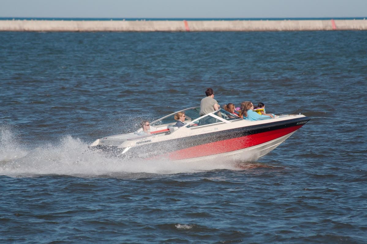 Speed Boat Ride by Tehri Water clube
