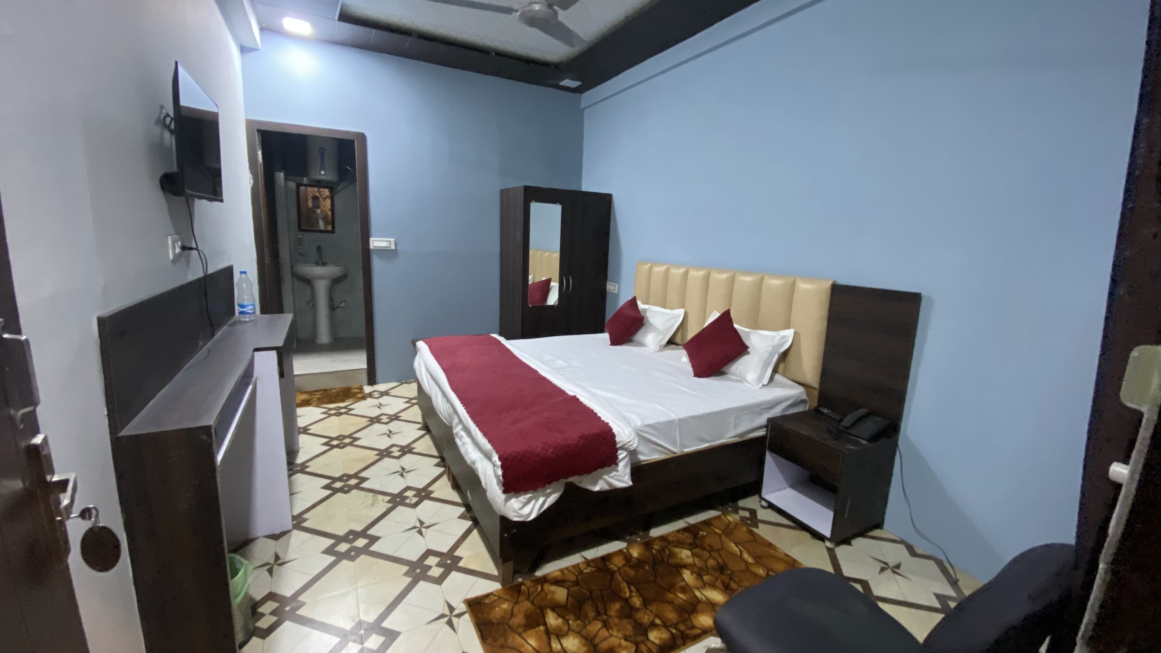 Dharohar Homestay Trivani ghat, Rishikesh