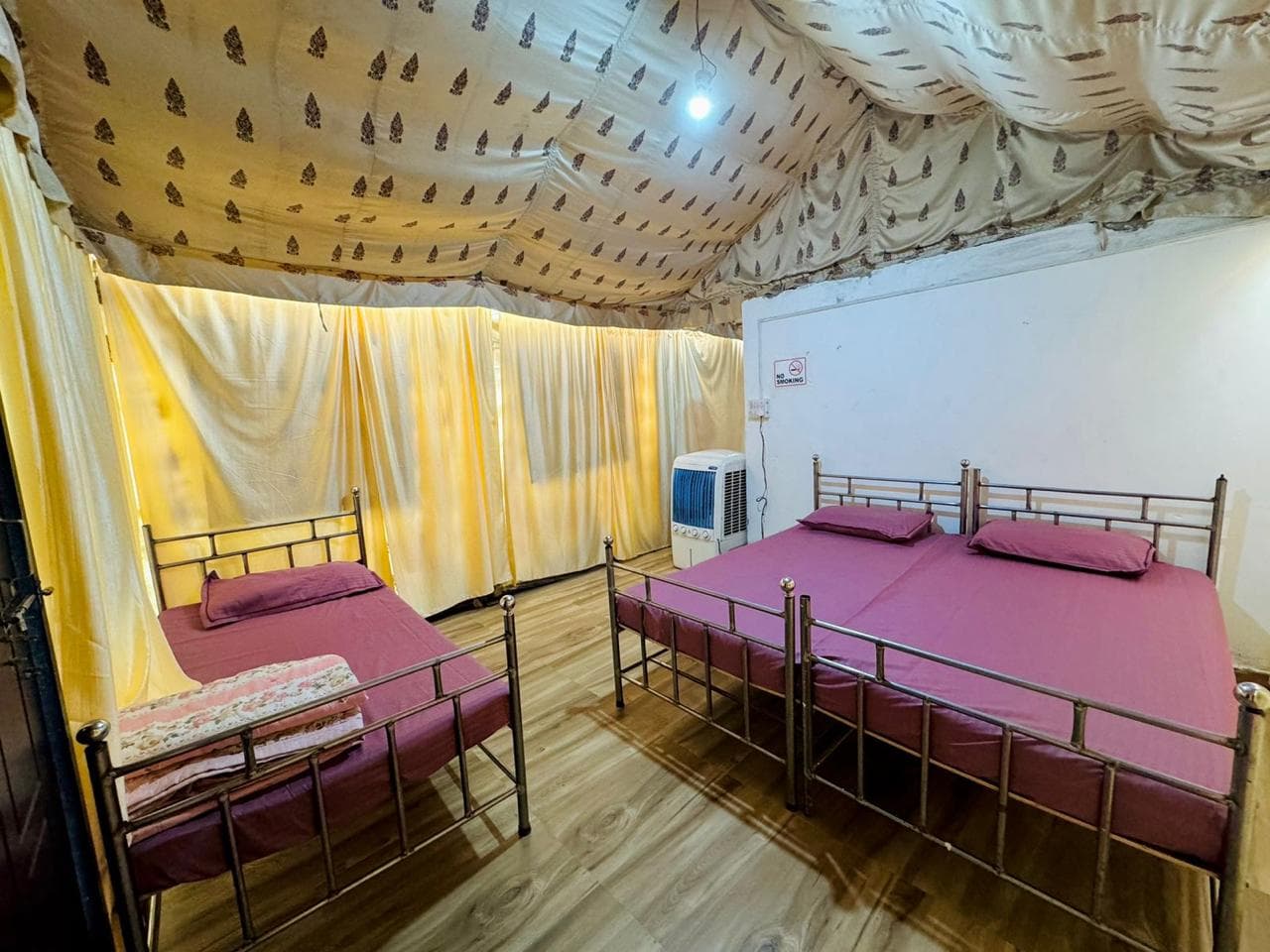 Camping & Resorts in Rishikesh